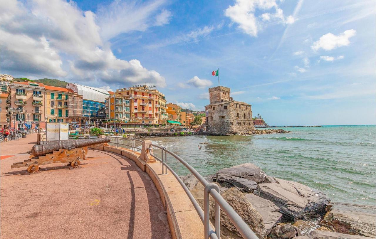 1 Bedroom Lovely Apartment In Rapallo Exterior foto